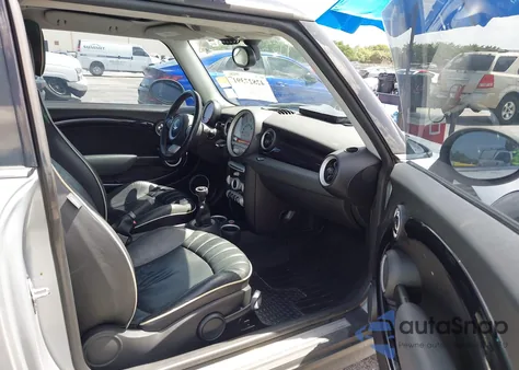 2007 Mini Cooper z USA, uszkodzony, nr VIN WMWMF33587TU61770